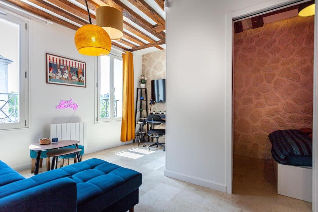 Appartement At Place Bastille Near Metro And Maris Modern Comfort In The Heart Of Parisian History Parijs